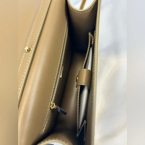 Dolce & Gabbana Gold DG Logo Crossbody Bag - Picture 11 of 12